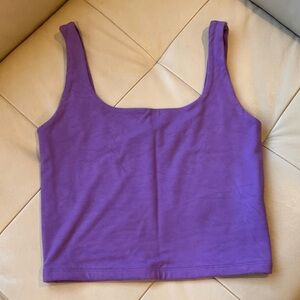 2 for $10 GAP cropped tank